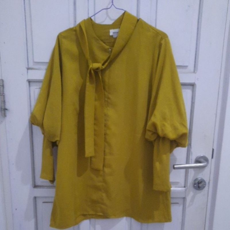 PRELOVED EDERRA ATASAN WANITA BLOUSE WANITA