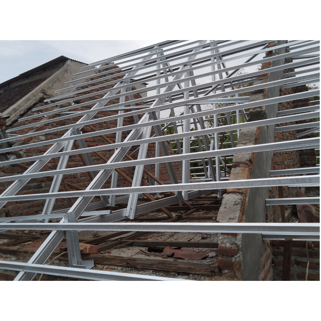 Rangka atap baja ringan / atap rumah