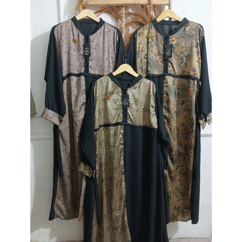 Abaya Armani slik brown