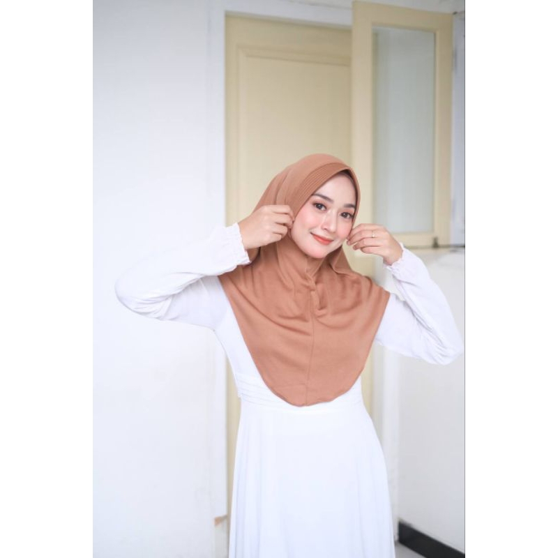 bergo hamidah/hijab bergo hamidah/hamidah hijab/jilbab bergo/jilbab instan