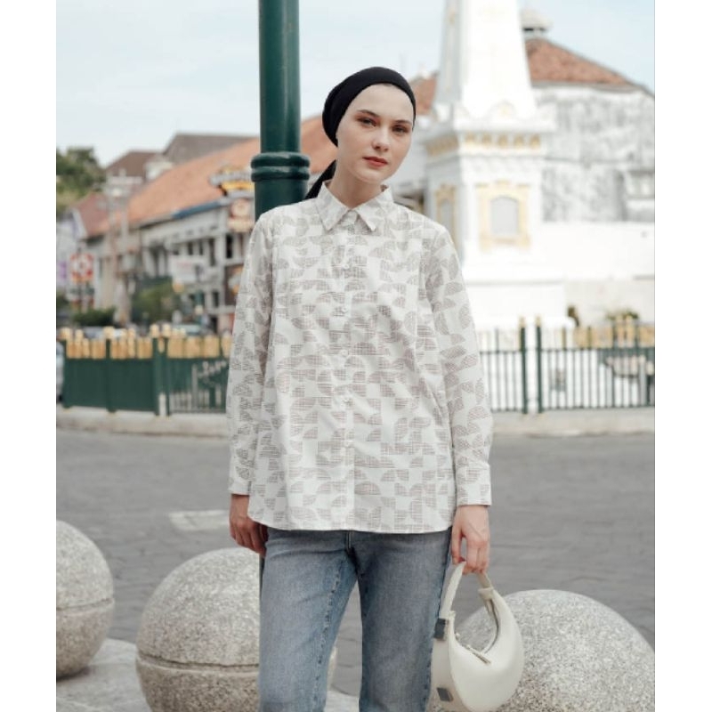 Shanaya ,Fiora Shirt Heaven Lights