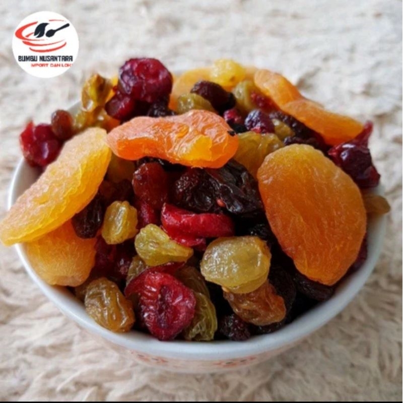 

Buah kering campur / mix fruit / Dry mixed fruit / buah kering campur 4 macam