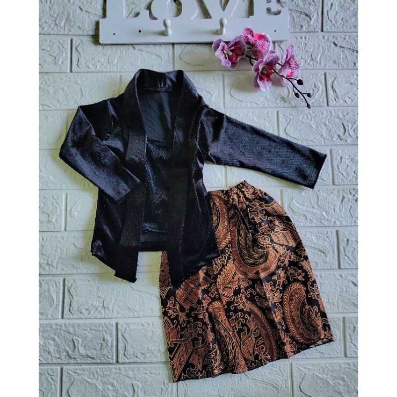 set kebaya kutubaru bludru balita/kutu baru anak hitam polos/ baju tedak  siten bayi perempuan/kebay