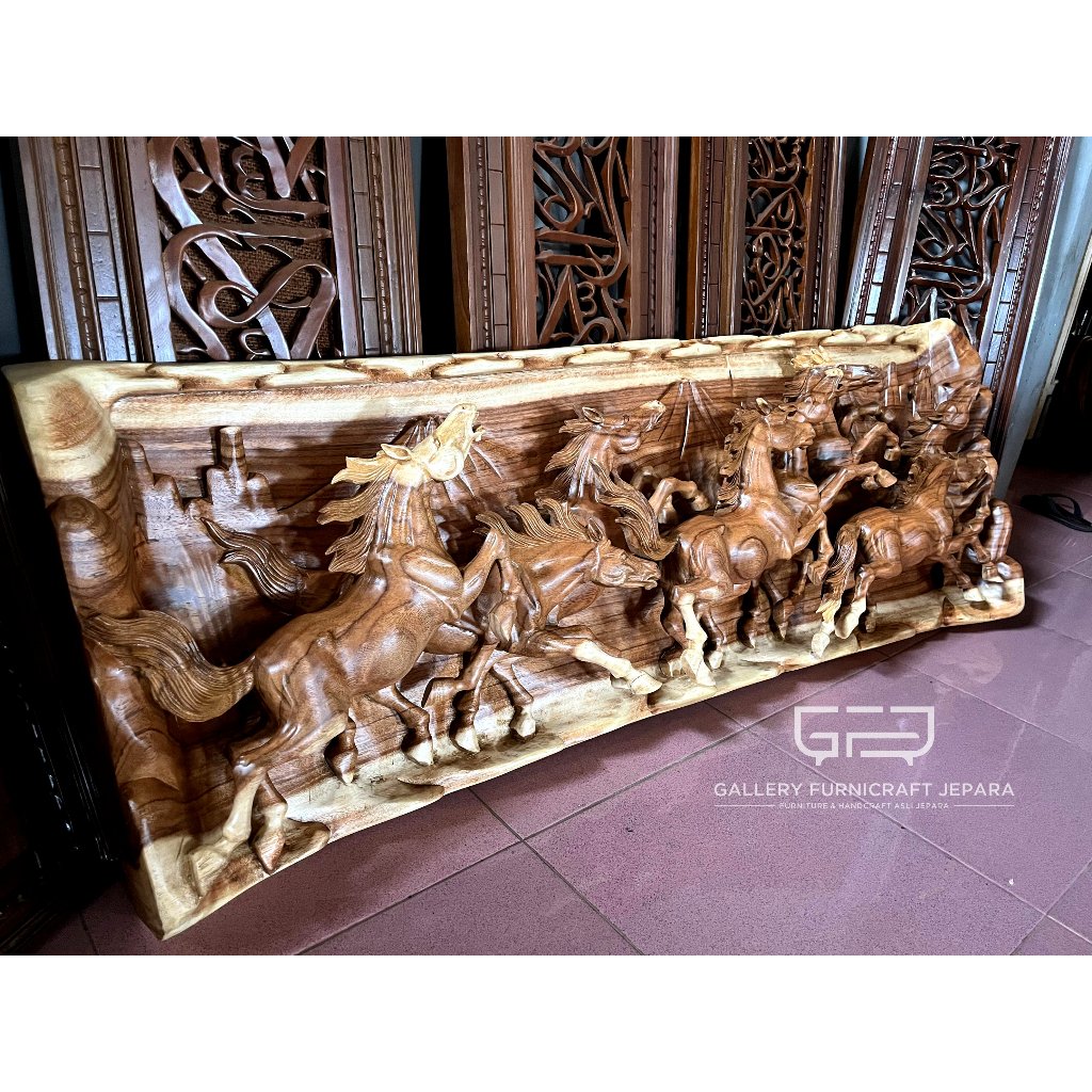 Hiasan Dinding Relief Kuda Kayu Trembesi 150x55cm