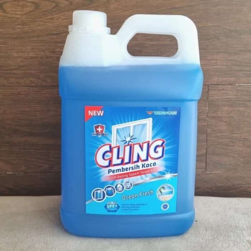 Cling Pembersih Kaca Galon 4L
