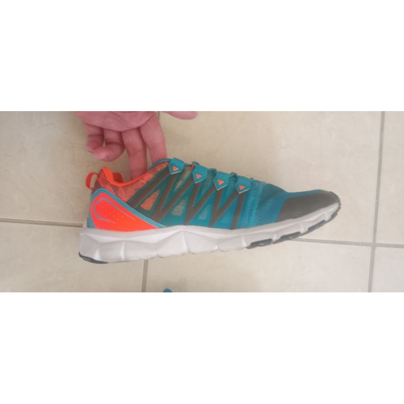 Sepatu Pria League Original Ukuran 42 - Second