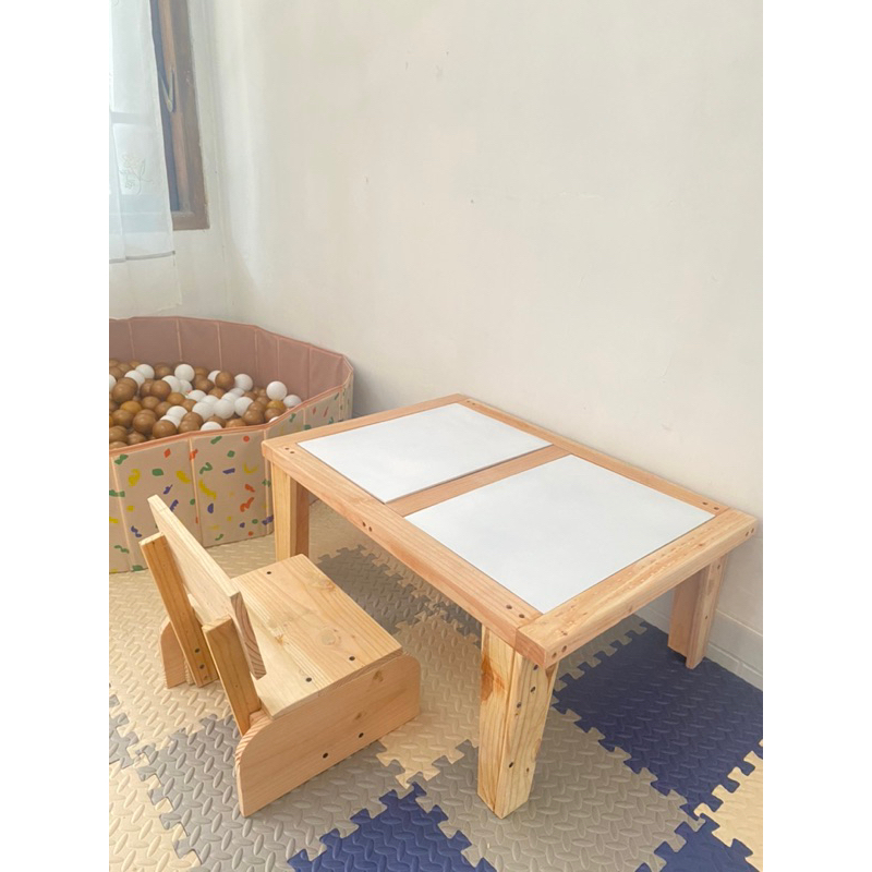meja sensory play