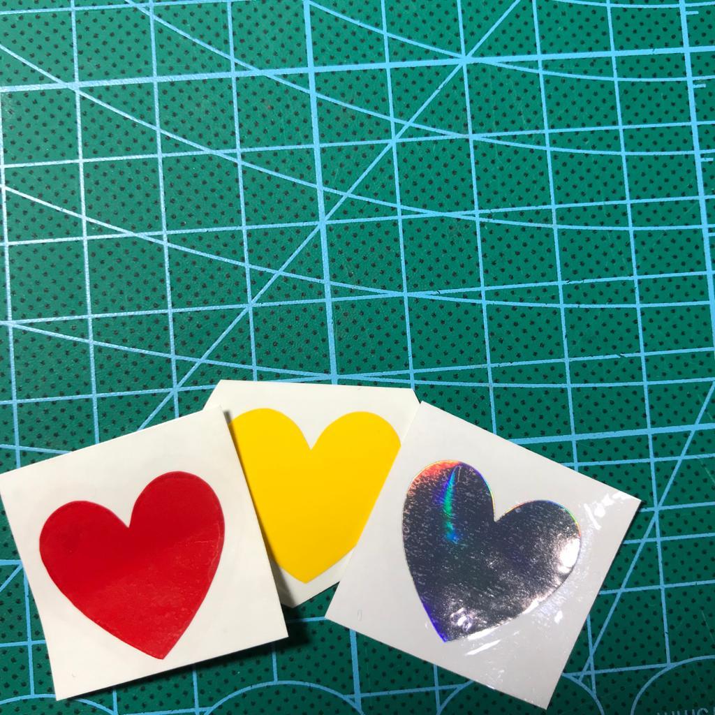 

Stiker Cutting Love / stiker cutting murah bentuk lope / custom stiker nama