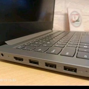 LAPTOP LENOVO SLIM 3 I3 RAM 8/256