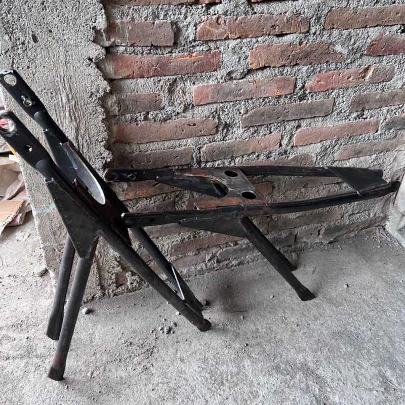 Rangka belakang cb gl100 buntutan cb