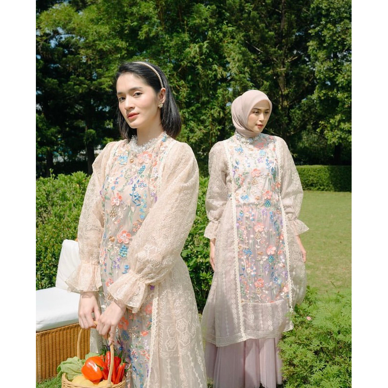 SORAIA FLOWER MALAIKA ETHNIC 3D BOUQUET AVIAN VILLAGE RUMI BLACK RED MINT BRONZE GILD LAVENDER SOFT 