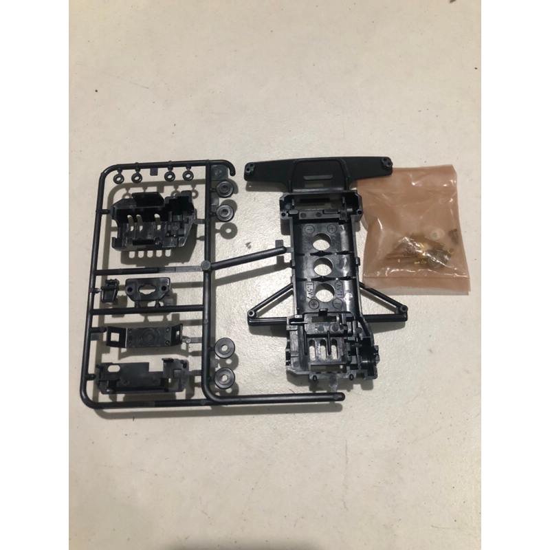 Tamiya Chassis Type 3 + Gear Box Original + terminal set￼