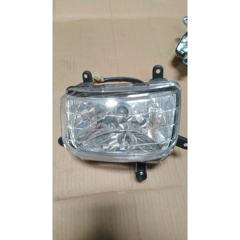 Lampu depan matic qingqi 125cc 4tak