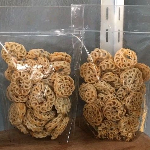 

KERUPUK SEBLAK RAFAEL | Isi 250 Gr | Snack Viral Aceh