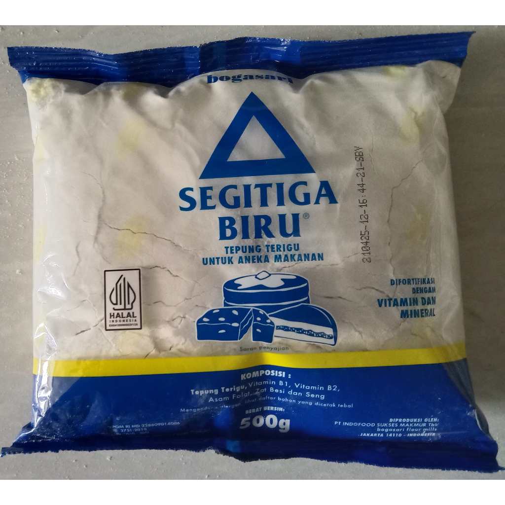 

TEPUNG TERIGU SEGITIGA BIRU 500GR