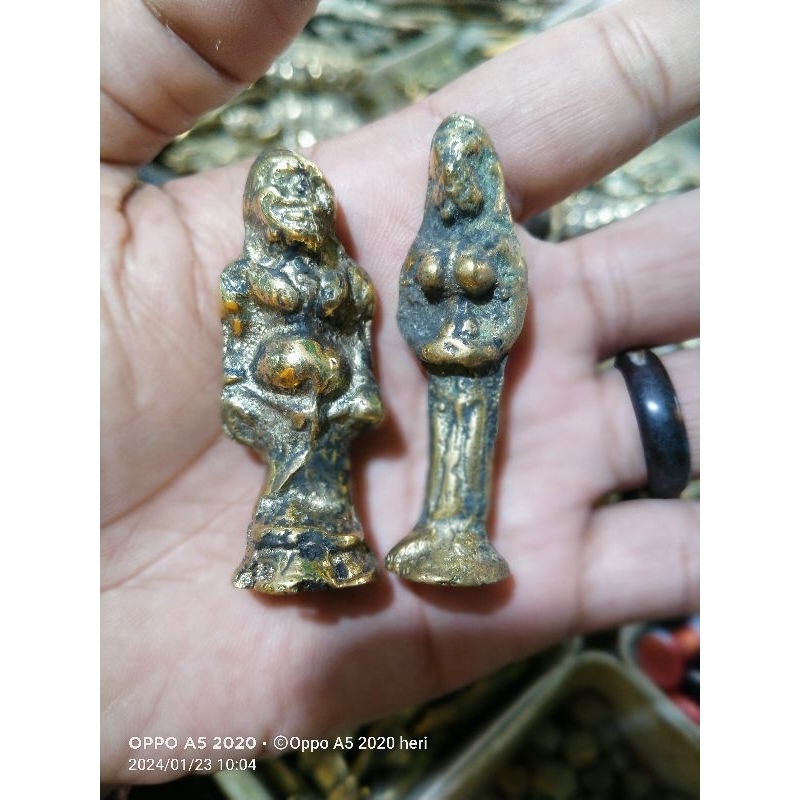 patung sepasang golek kencono