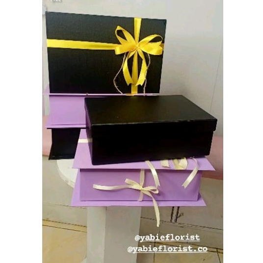 

Kotak Kado Premium Super Murah