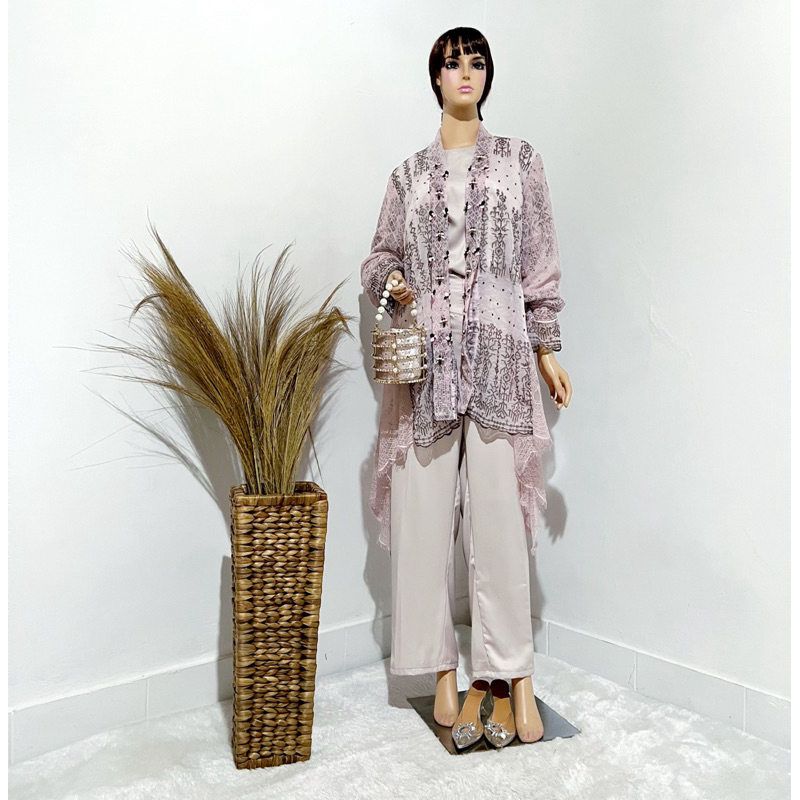 ALYSA OUTER BATIK VISCOSE & ORGANZA SILK SEMI SUTRA MIX TULLE BORDIR SET