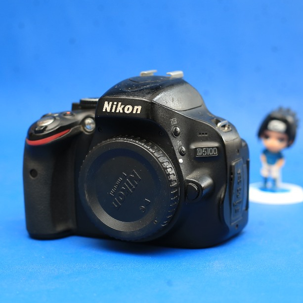 Nikon D5100 Body Only Kamera DSLR Flash Off - VG