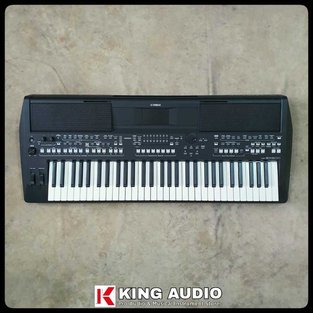 Keyboard Yamaha PSR SX600 SX-600 SX 600