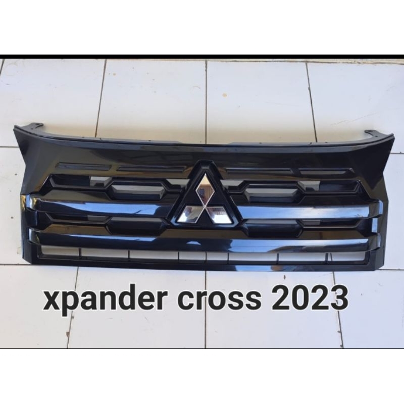 Grill Grille Depan Xpander Cross 2023 Original