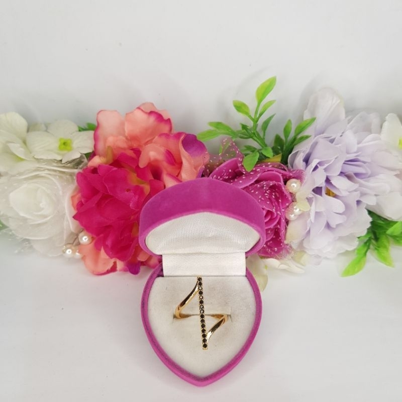 Cincin Yaxiya