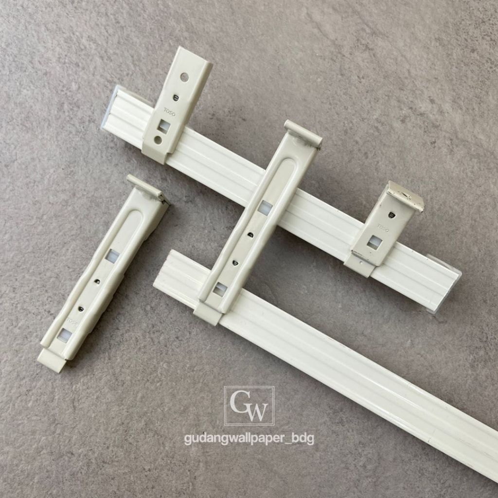 Bracket Aksesoris Kaki REL TOSO Gorden Premium JAPAN BRAND Putih ECO Bracket Single Double Dinding P