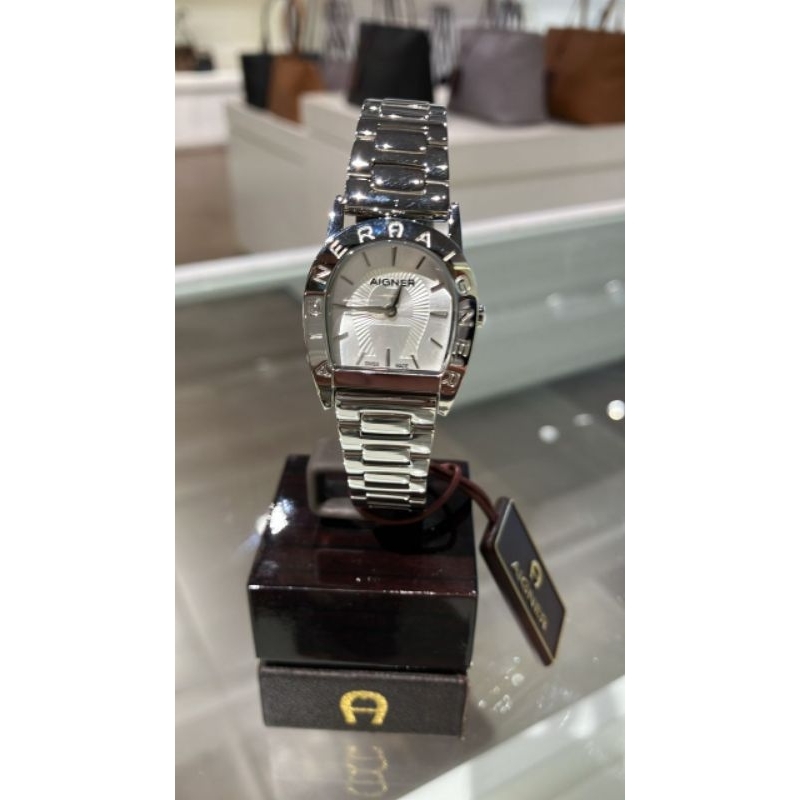 Jam Aigner Authentic