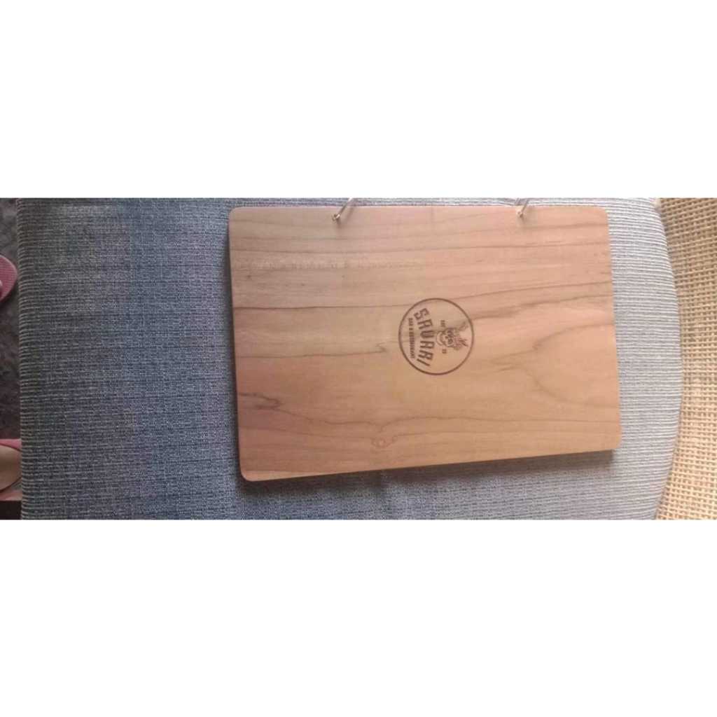 Pesanan Custom Buku Menu Kayu Custom Pandawa Suite Hotel
