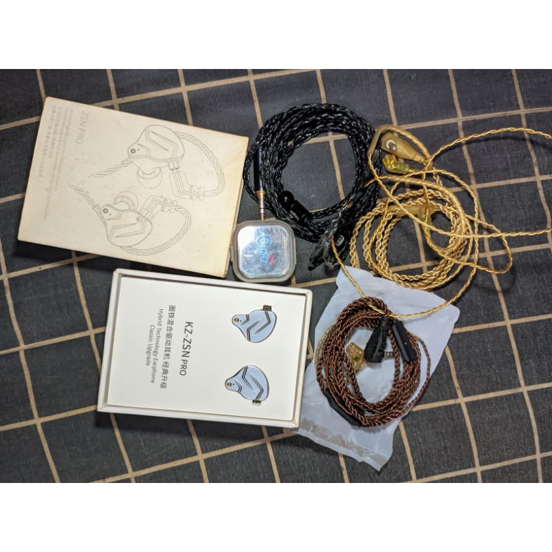 KZ ZSN Pro / Iem earphone headset in ear monitor