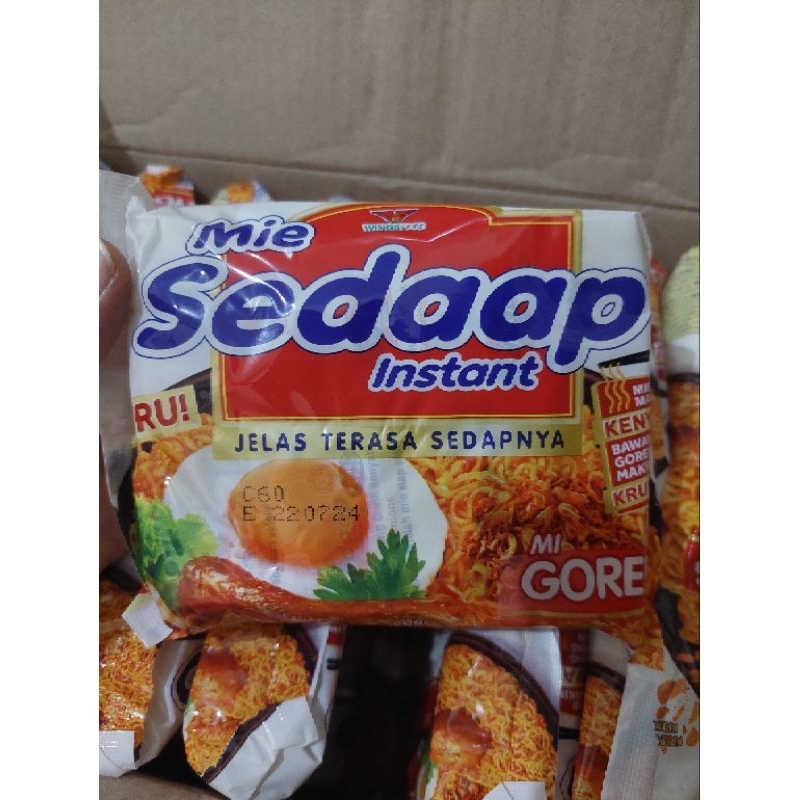 

Mi sedap goreng paket isi 5