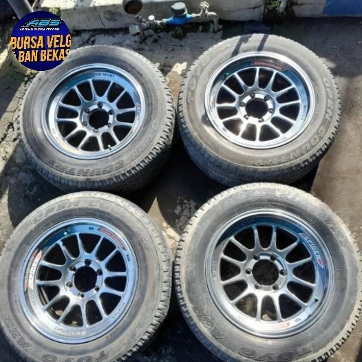 VELG MOBIL SEKEN R18 BAUT 6 SPIDER R18X9,5 6X139 BAN TOYO 265 60 R18