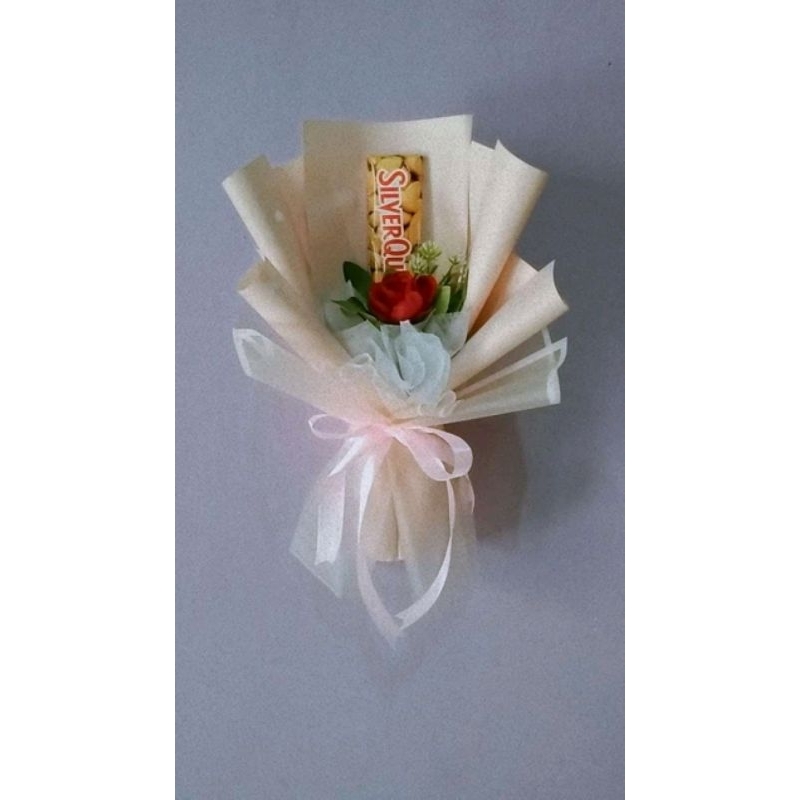 

BuketCoklat#BuketSilverqueen#BuketValentine#BuketCoklatMixBunga