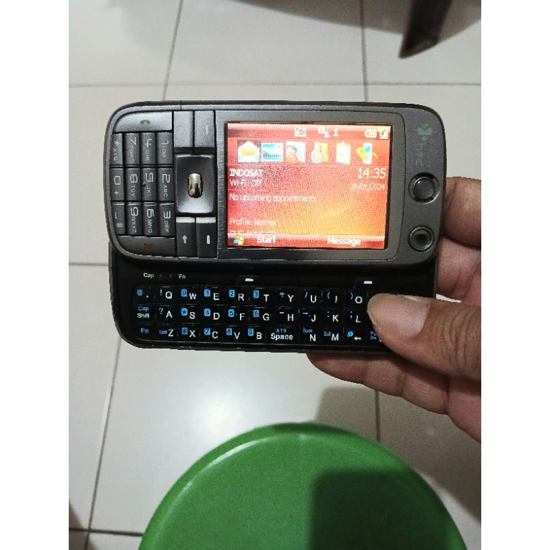 PDA Windows HTC S370 Mobile Slide Qwerty Candybar Langkah Jadul Antik.