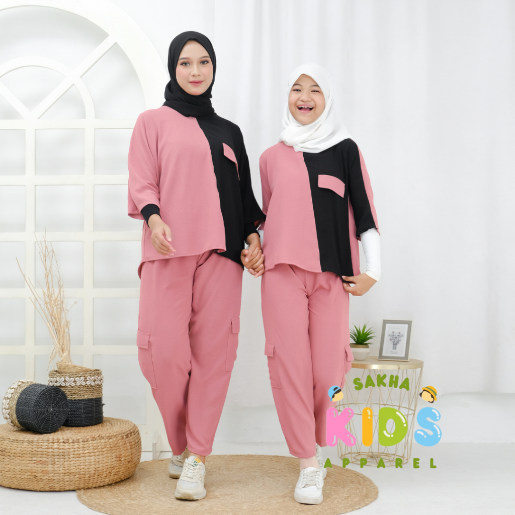 	 COPLE IBU ANAK ONE SET CELANA CARGO KOMBINASI BAHAN CRINCLE AIRFLOW SETELAN	