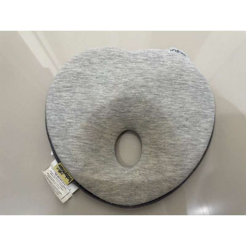 PRELOVED BABYMOOV - Lovenest Smokey / Bantal Anti Peyang Bayi / Bantal Bayi