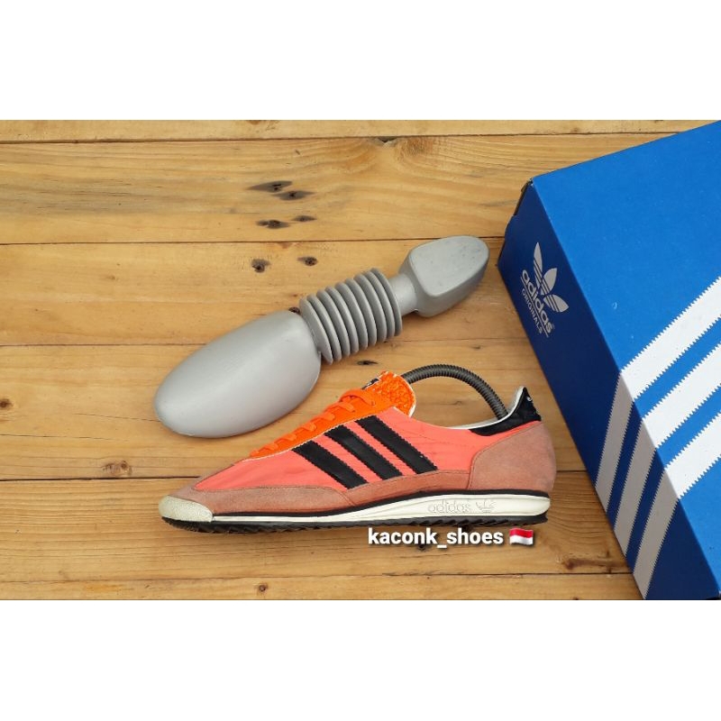 SEPATU SNEAKERS CASUAL ADIDAS SL72 SL 72 ORANGE BLACK ORIGINAL