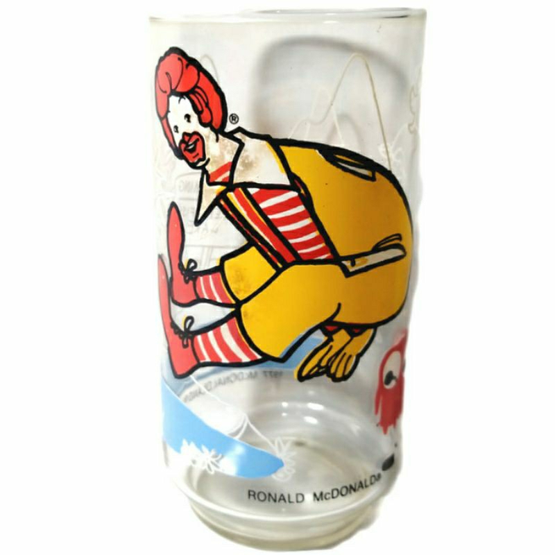 Mug Cangkir Gelas Minum Kaca Maskot Ronald Swimming Filet Of O Fish Lake Mcdonalds Mcdonald Happy Me