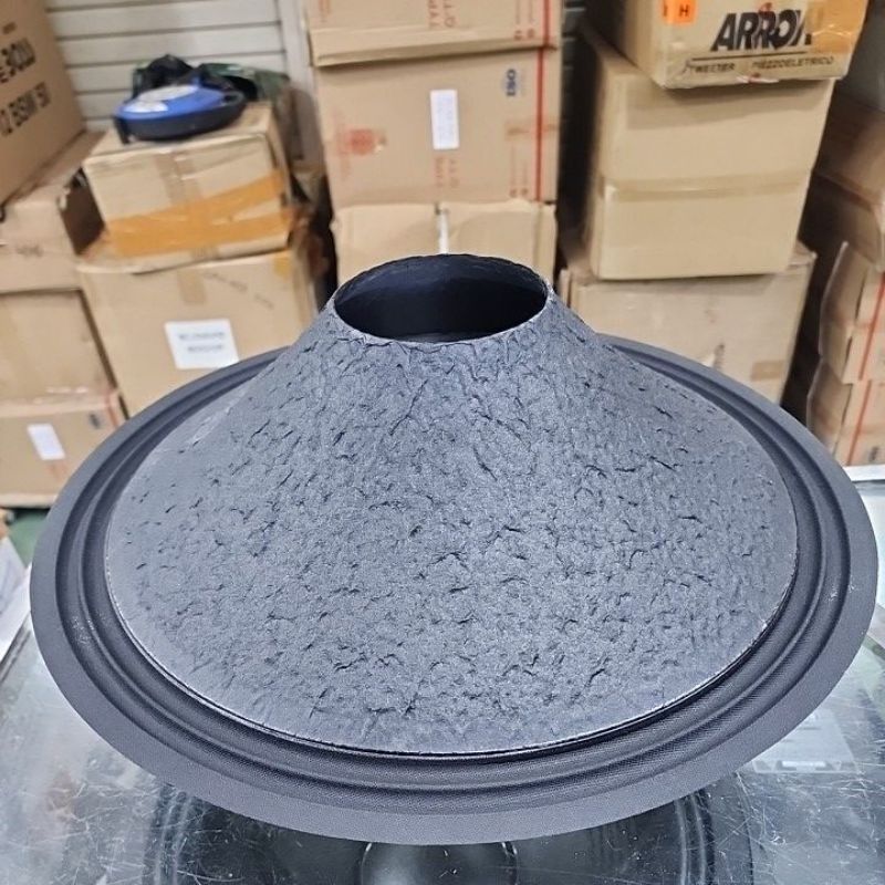 daun speaker 18 inch original utk rcf p300 p400 atau bnc tbx 100 tbw10
