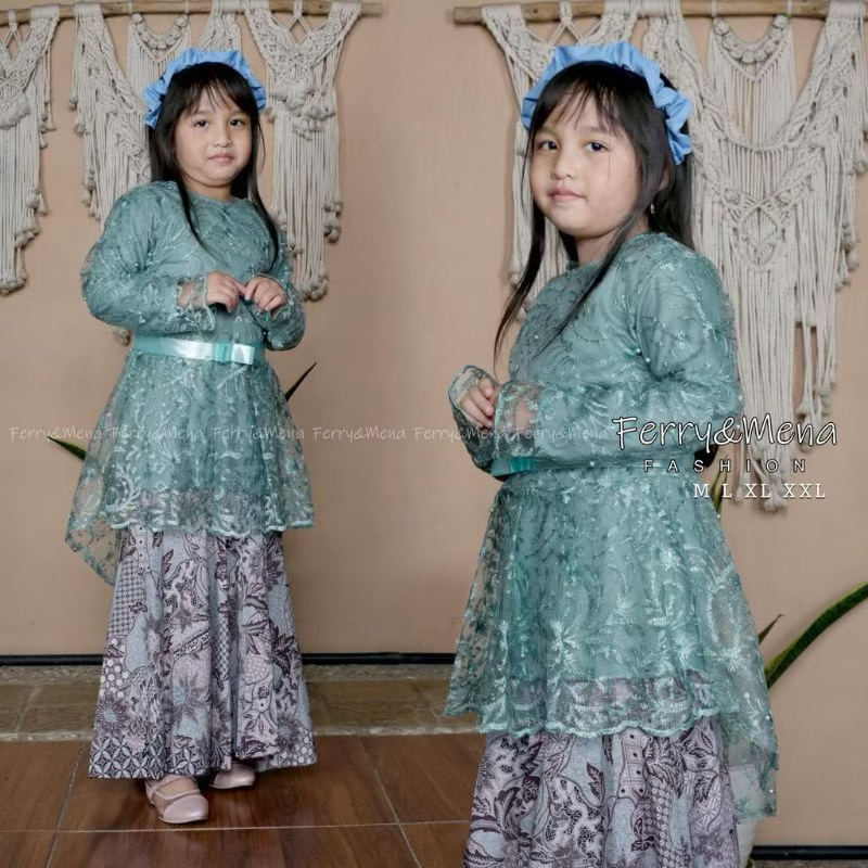 Set kebaya anak sd / Kebaya kids modern tille / Kebaya buat wisuda anak / Kebaya aurora tille / Keba