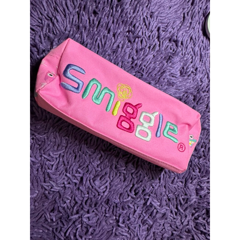 

smiggle pencil case new