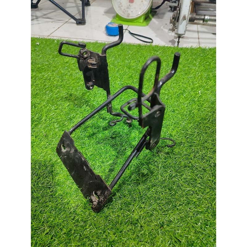 lampu tiger revo barong set original