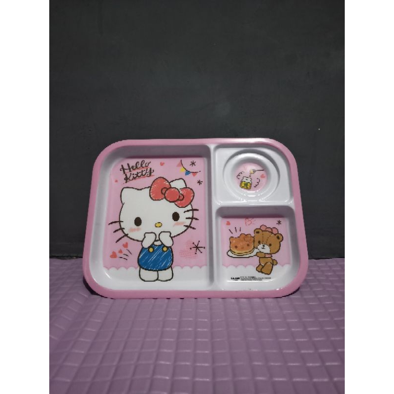 Piring segi baby / piring segi bayi 10" 3sekat hello kitty melamine murah