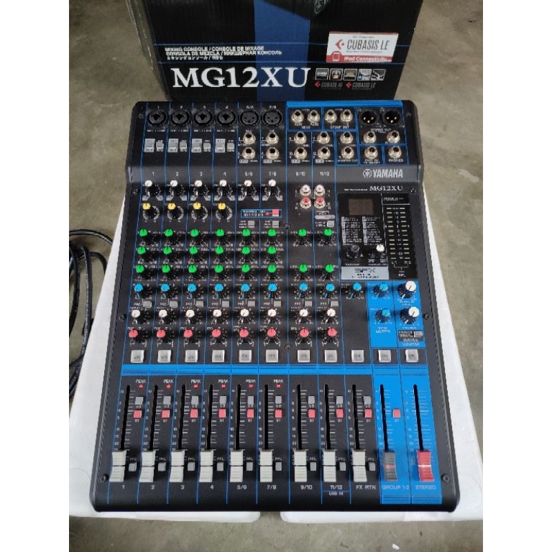 mixer Yamaha mg12xu original bekas