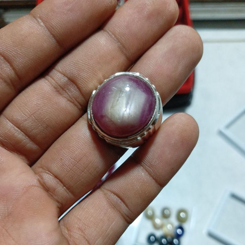 natural batu Ruby belang