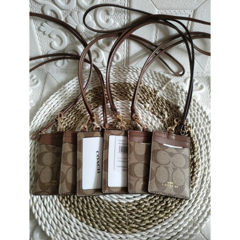 

lanyard name tag c0ach