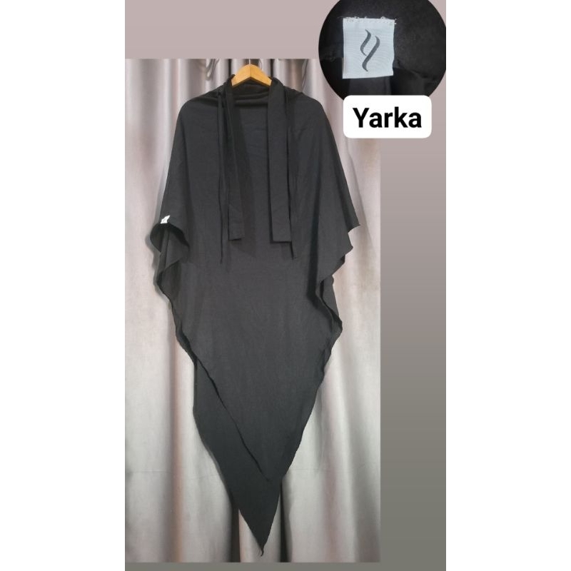 preloved fk yarka warna hitam/ french khimar yarka