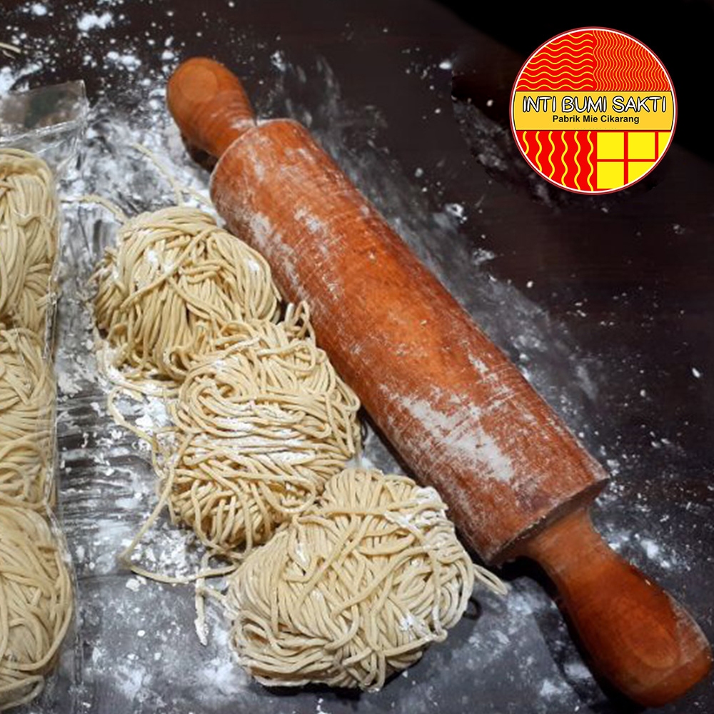 

Mie Mentah Lurus Telur NON EGG (tanpa telur) Original super premium Spesial Untuk Mie Ayam, Bakmie, Ramen dan lainnya fresh tanpa pengawet kenyal tidak lembek halal dan sehat