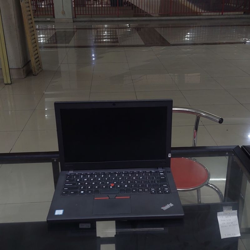 lenovo X260 i5 gen 6 Ram 8Gb/Ssd 256Gb
