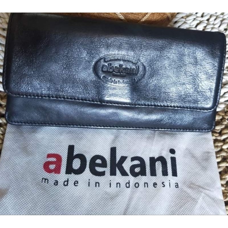 Dompet Abekani Safine preloved